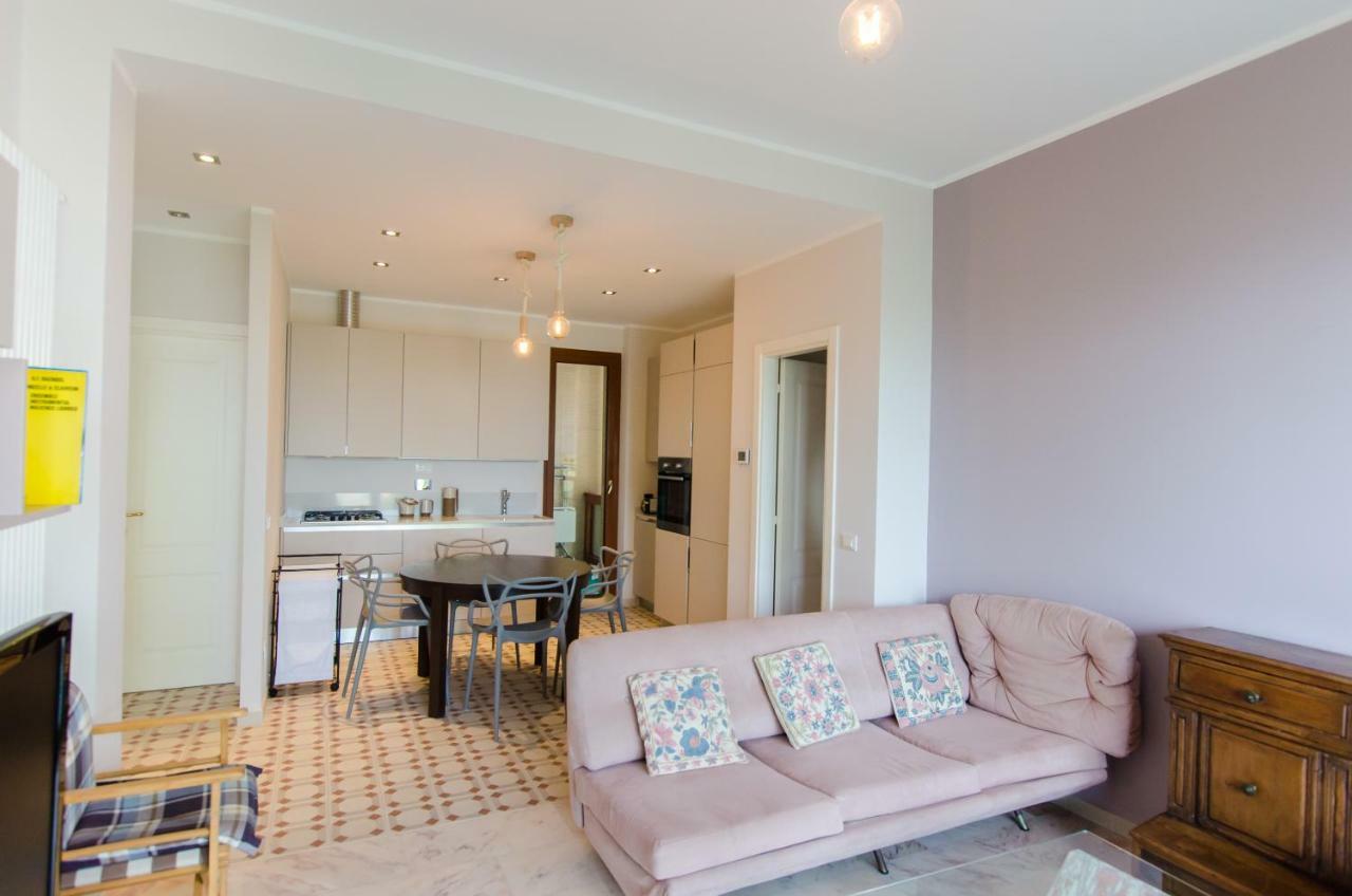 Luxury Apartment With Bay View San Remo Buitenkant foto