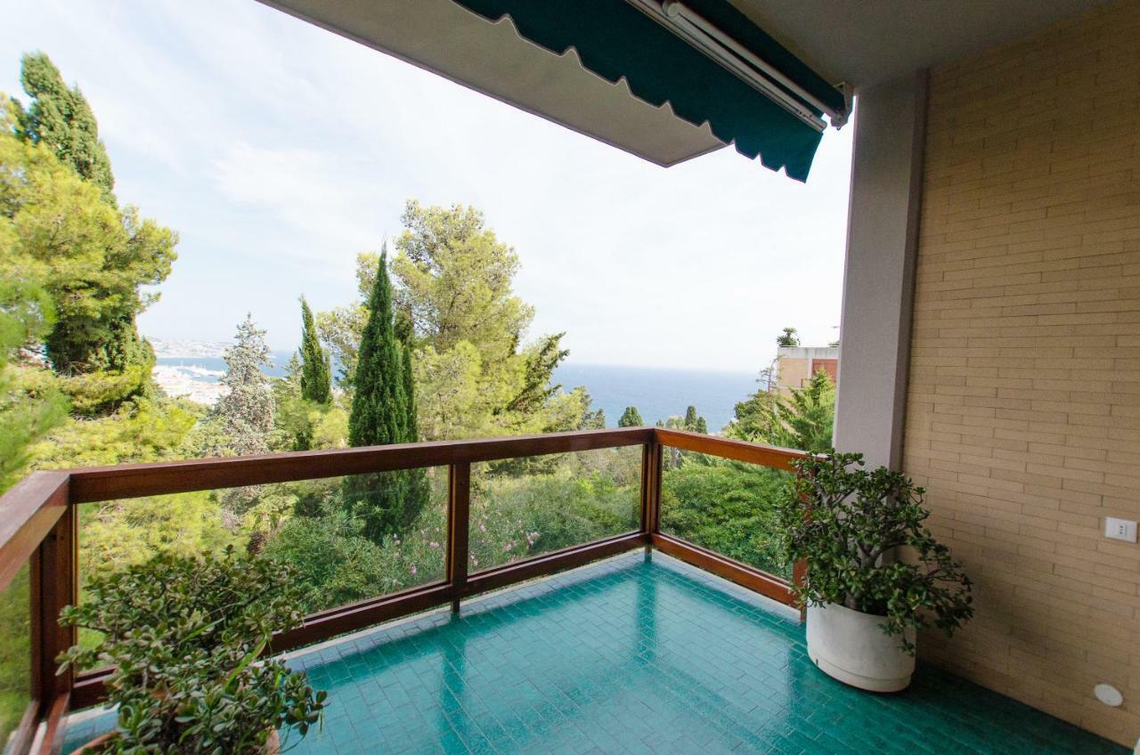 Luxury Apartment With Bay View San Remo Buitenkant foto